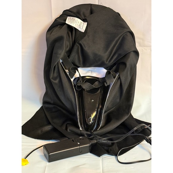 Spirit‎ Halloween Ghostface Mask Hooded Light Up Scream Costume - Picture 4 of 4